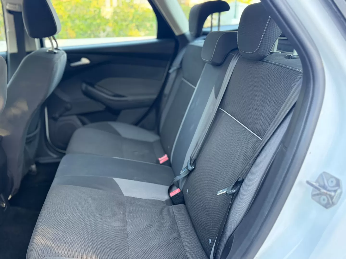 Ford Focus SW 1.0 EcoBoost Business - foto 8