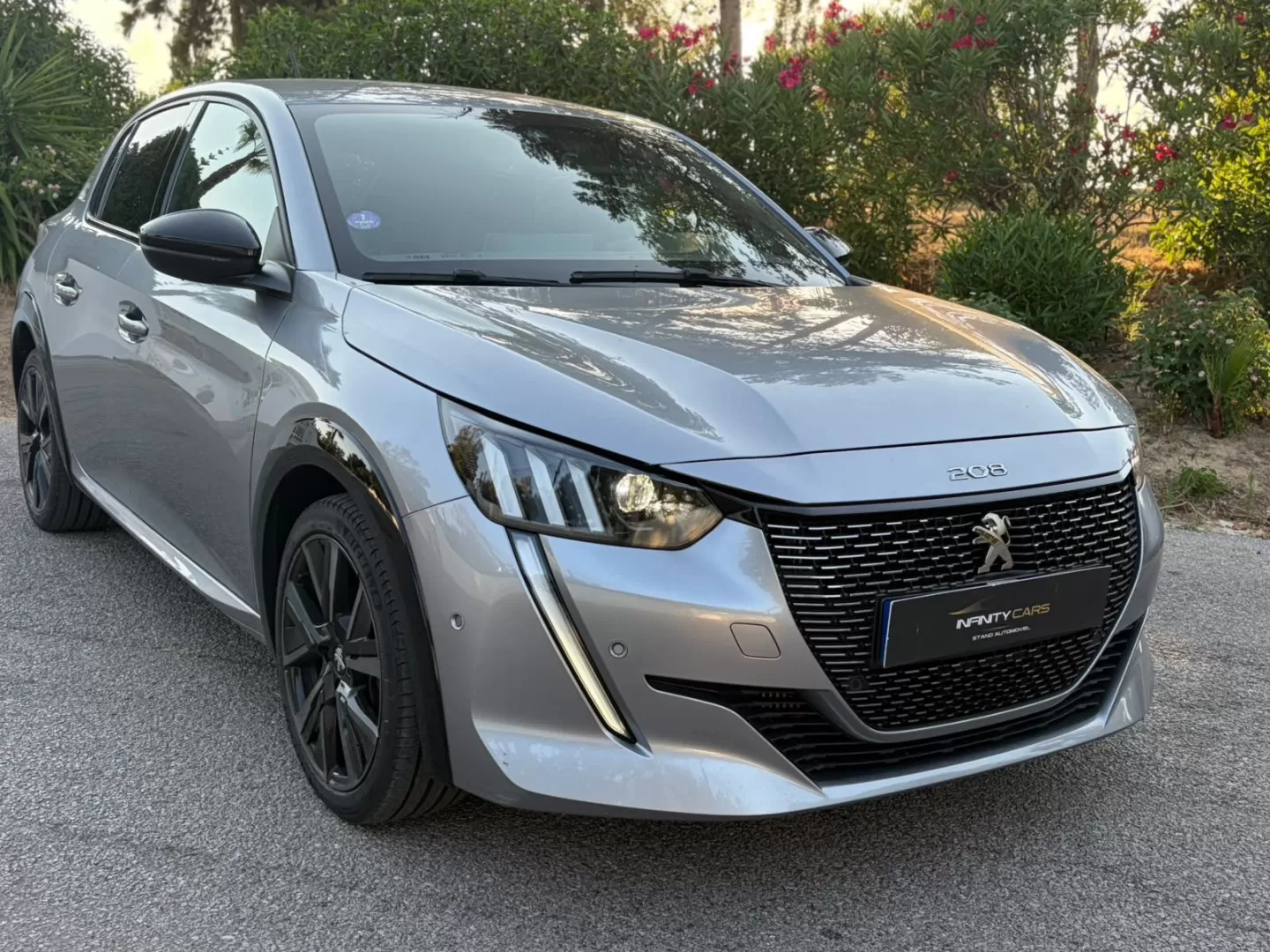 Peugeot 208 1.2 PureTech GT Pack EAT8 - foto 5