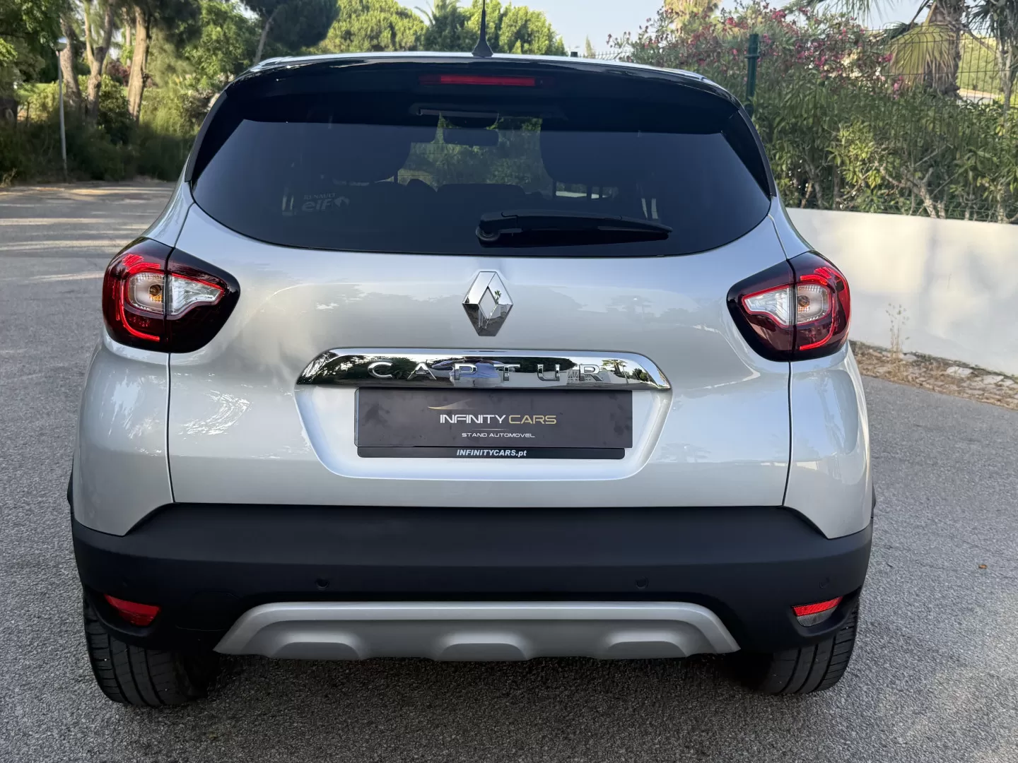 Renault Captur 1.0 TCe Exclusive - foto 6