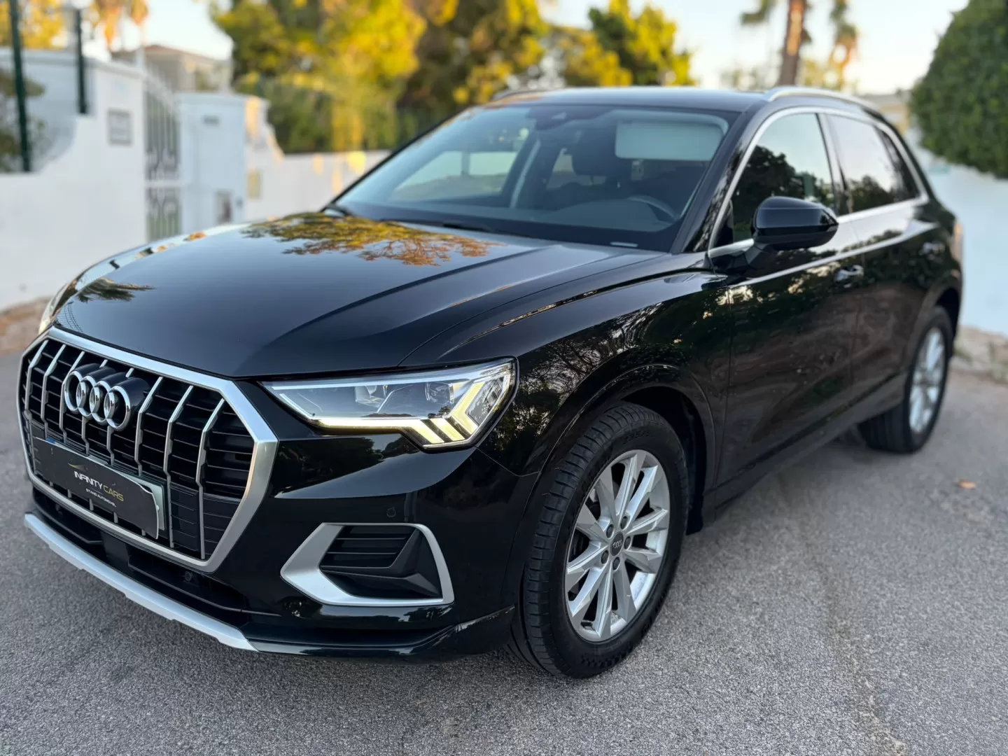 Audi Q3 TFSI SE Business S tronic