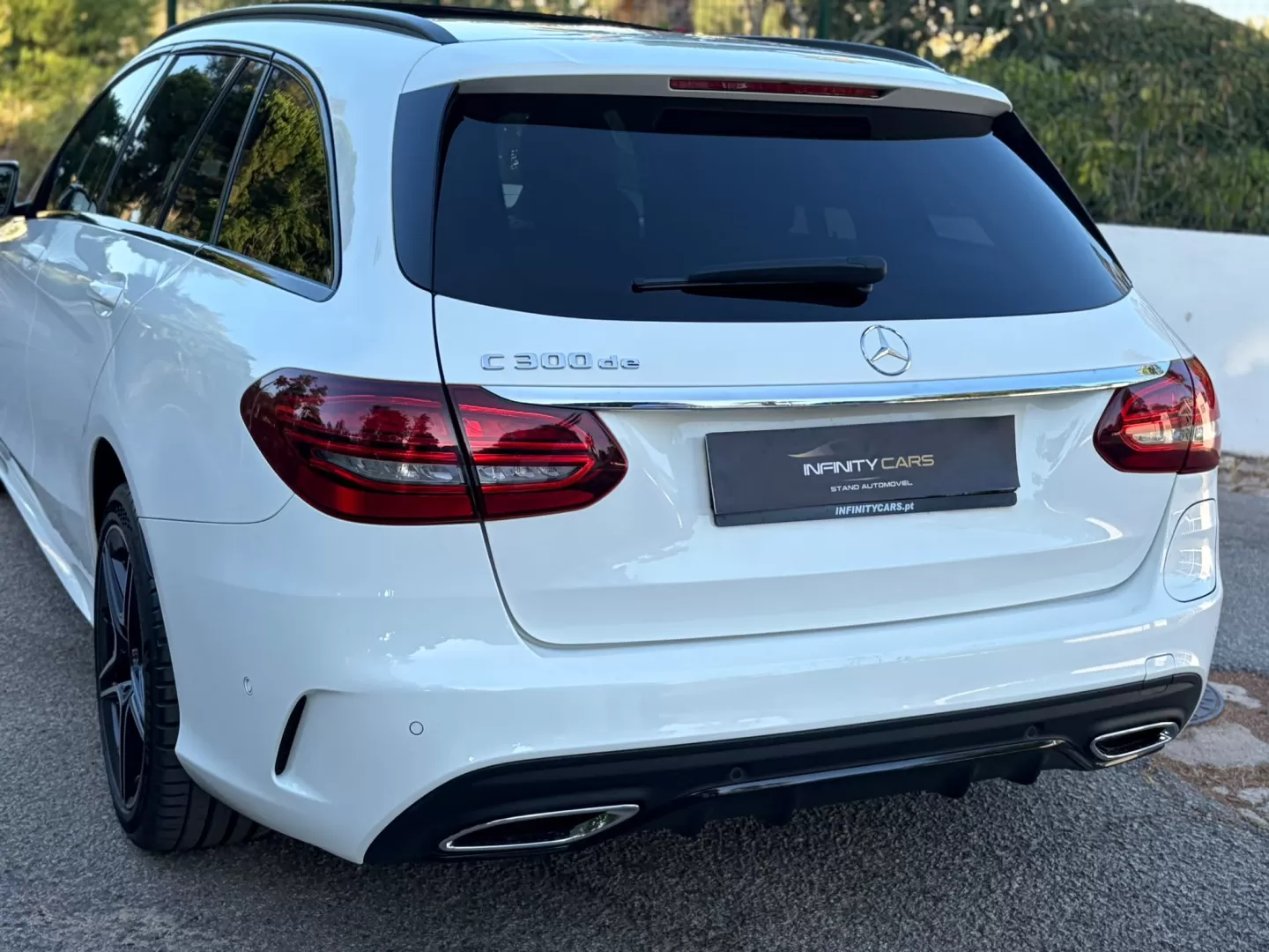 Mercedes-Benz C 300 de AMG Line - foto 6