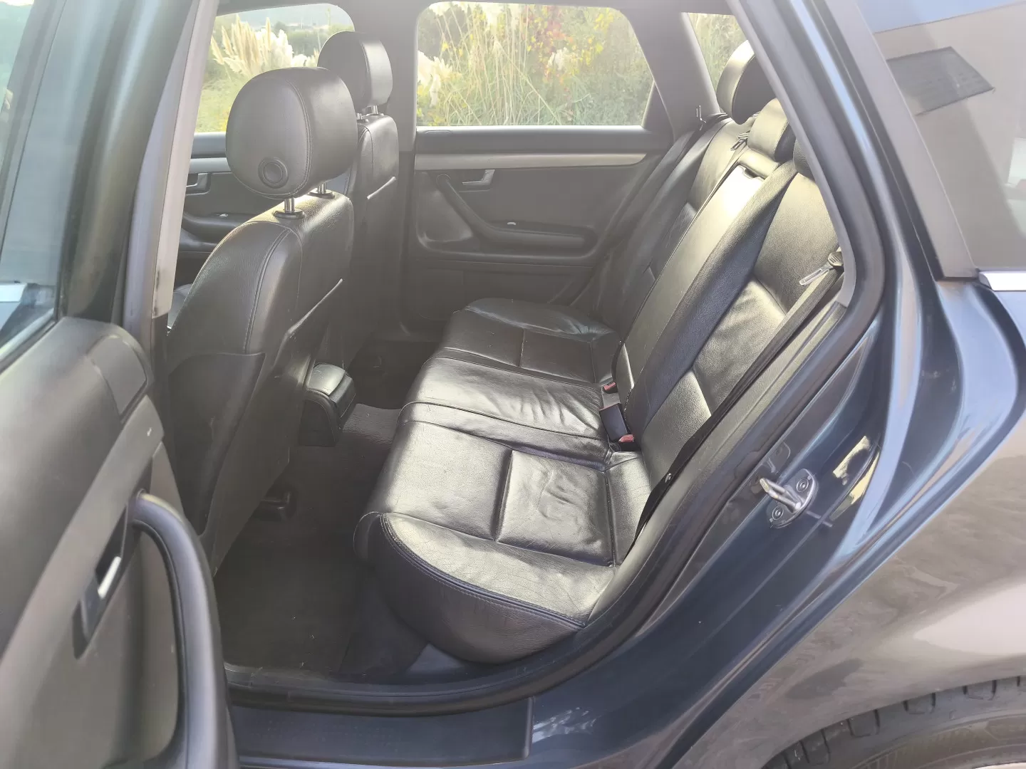 Audi A4 Avant Confortline - foto 5