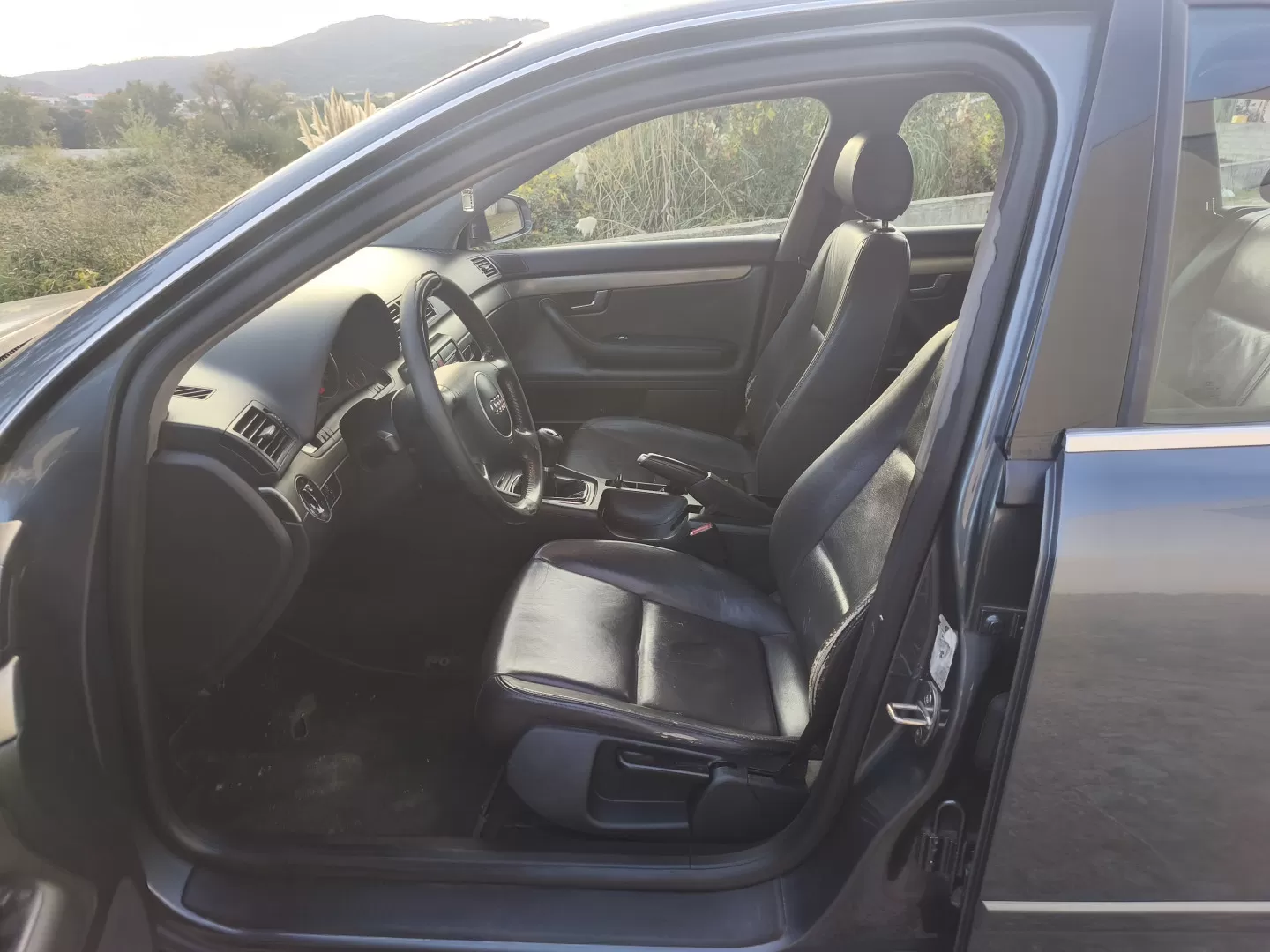 Audi A4 Avant Confortline - foto 6