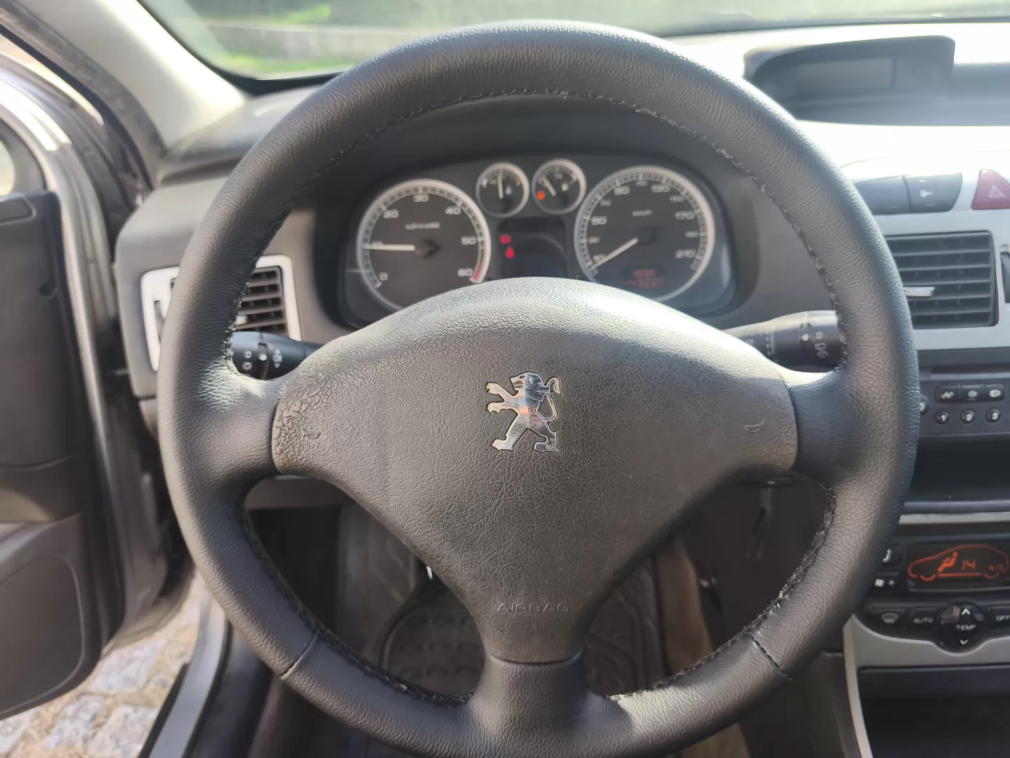 Peugeot 307 SW 2.0 HDi 136 Cuir - foto 7