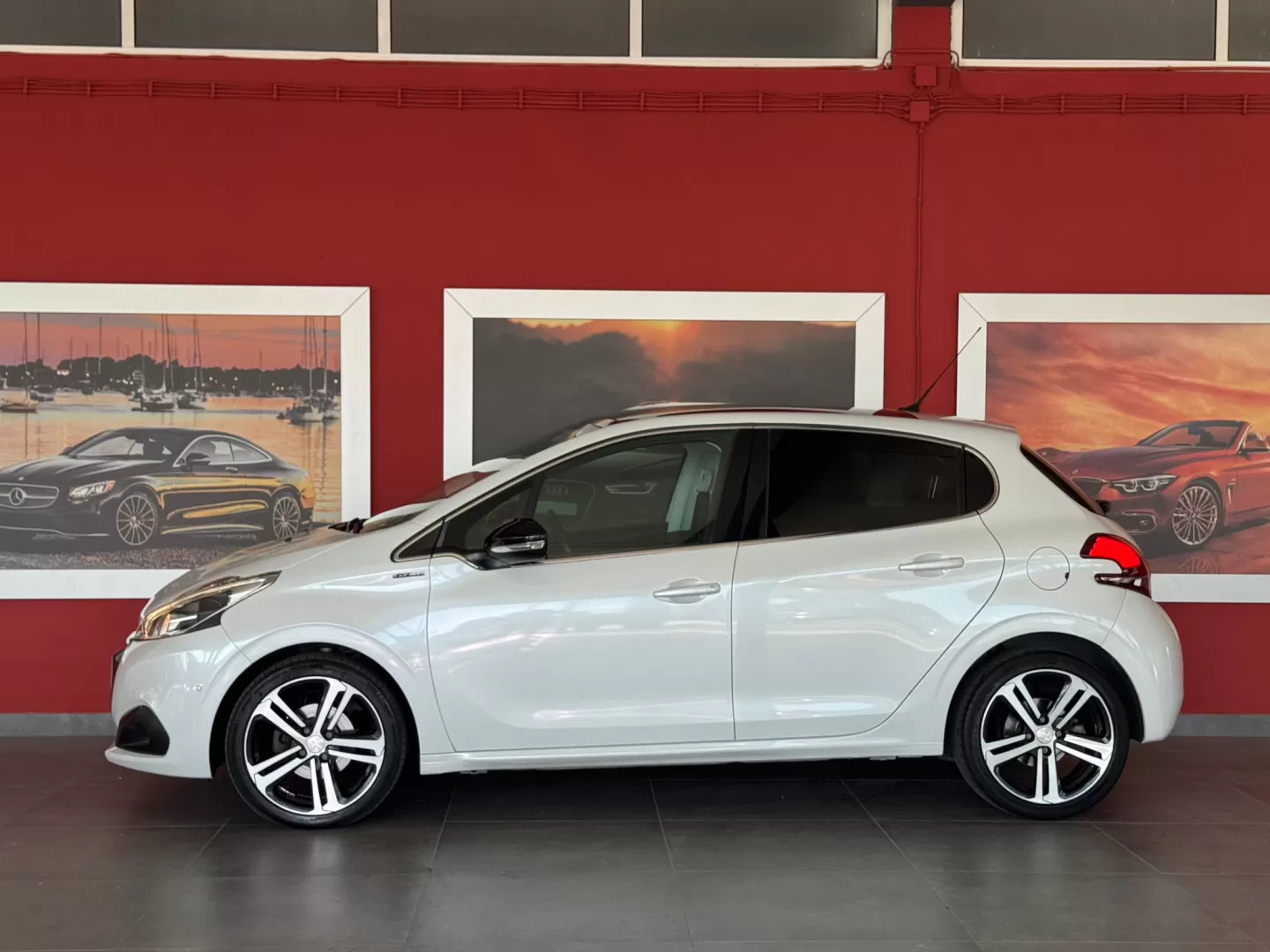 Peugeot 208 1.6 BlueHDi GT Line - foto 7