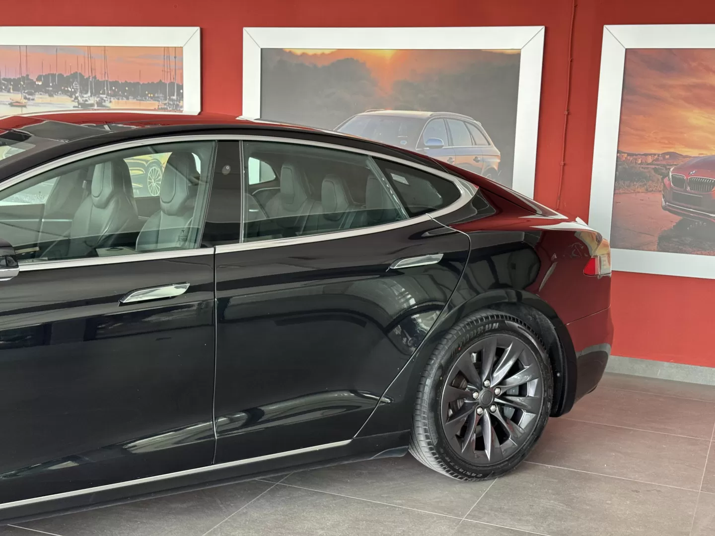 Tesla Model S Standard - foto 3
