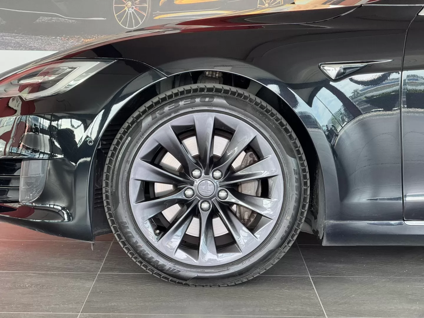 Tesla Model S Standard - foto 8
