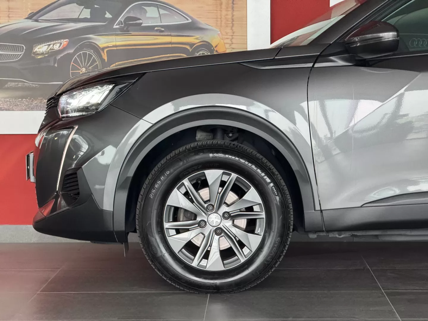 Peugeot 2008 1.2 PureTech Active - foto 7