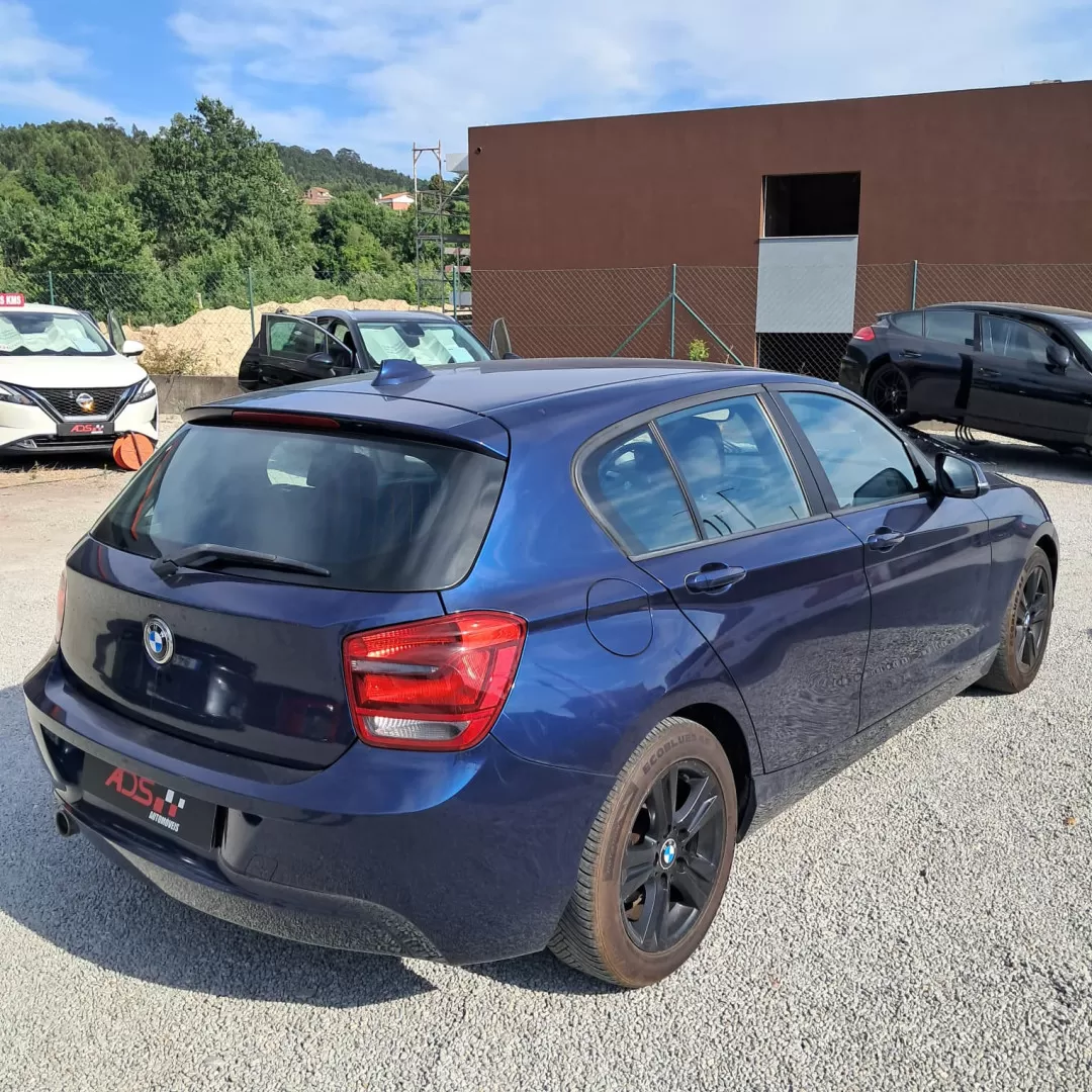 BMW 116 d EfficientDynamics - foto 6
