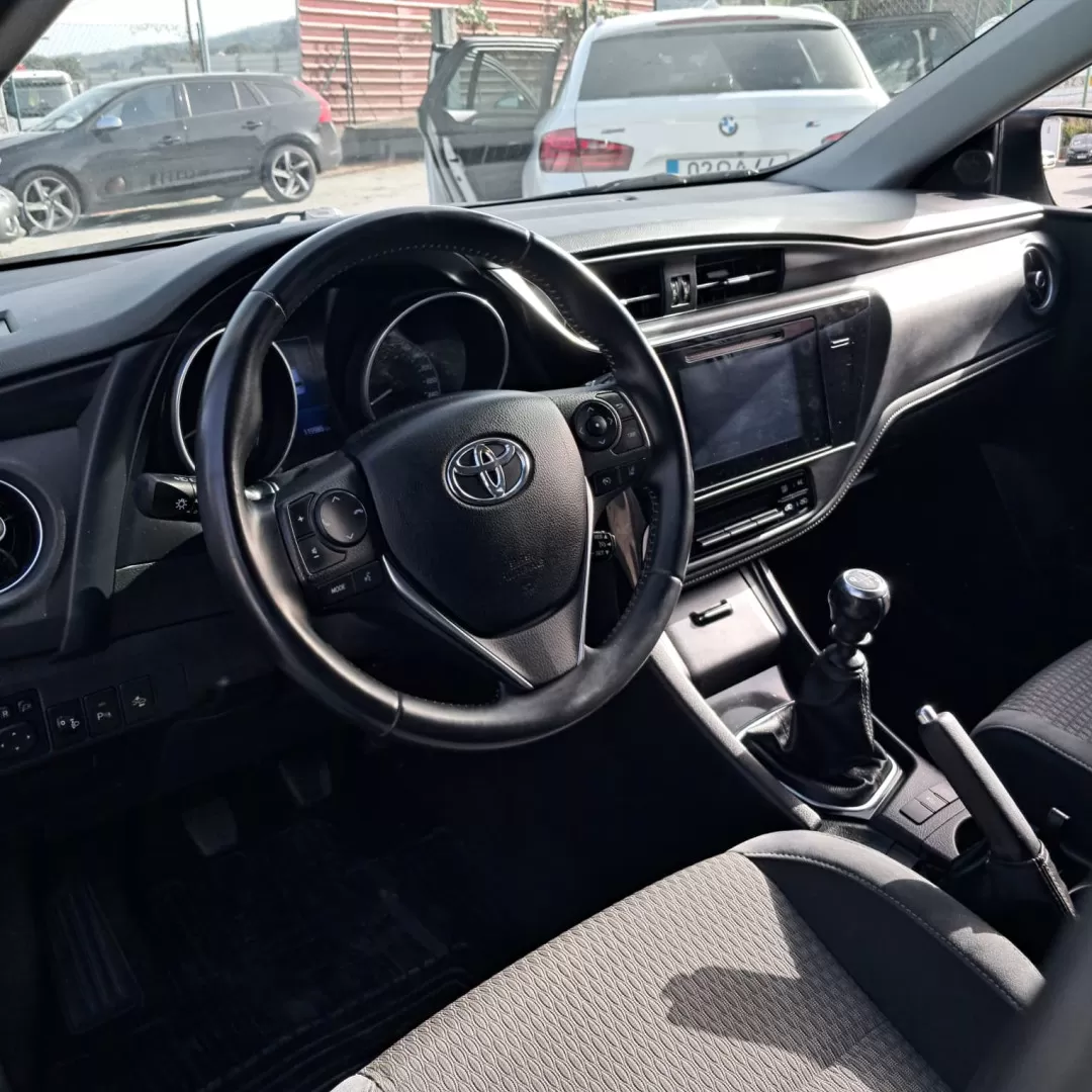 Toyota Auris 1.2T Comfort+Navi - foto 7