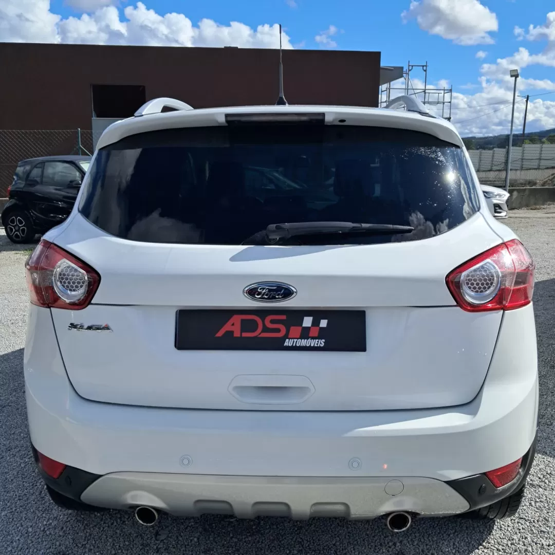 Ford Kuga 2.0 TDCi Titanium - foto 5