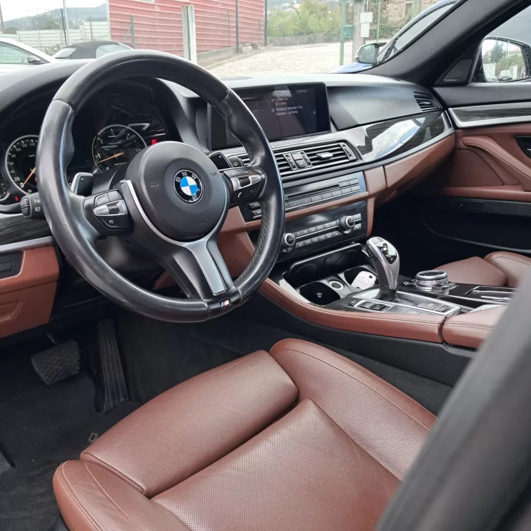 BMW M550d xDrive Auto - foto 7