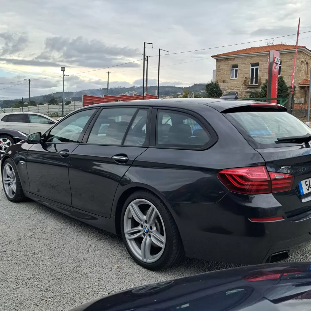 BMW M550d xDrive Auto - foto 4