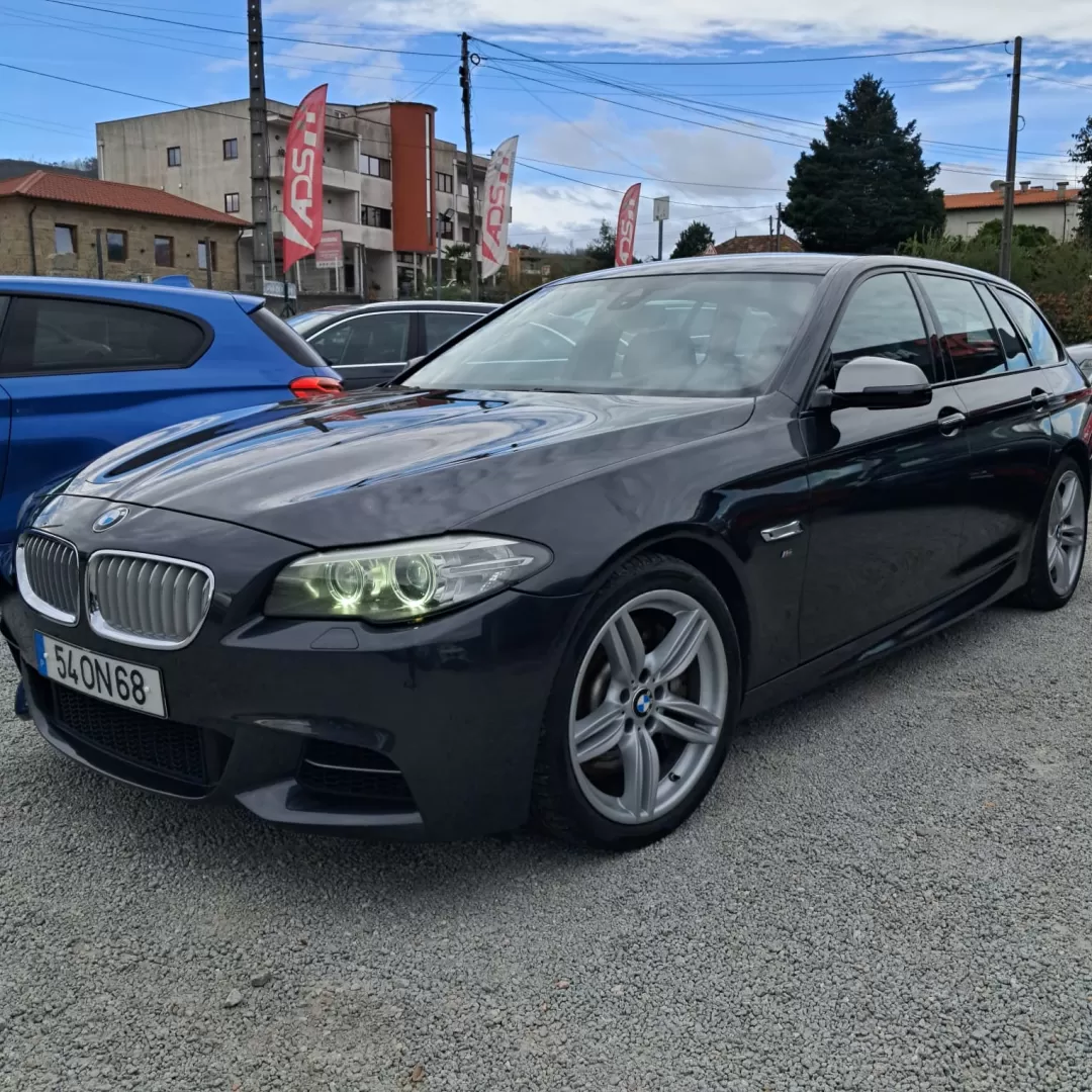 BMW M550d xDrive Auto - foto 3