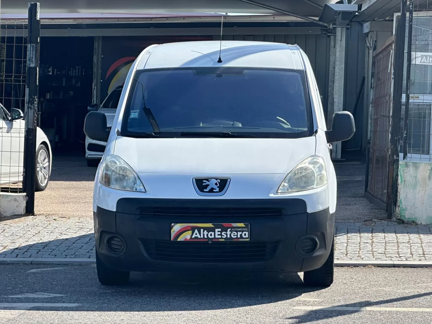 Peugeot Partner 1.6 HDi Confort - foto 8