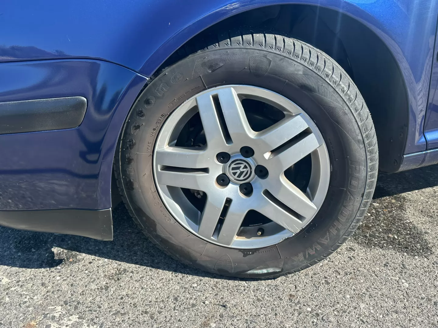 VW Golf 1.4 - foto 2