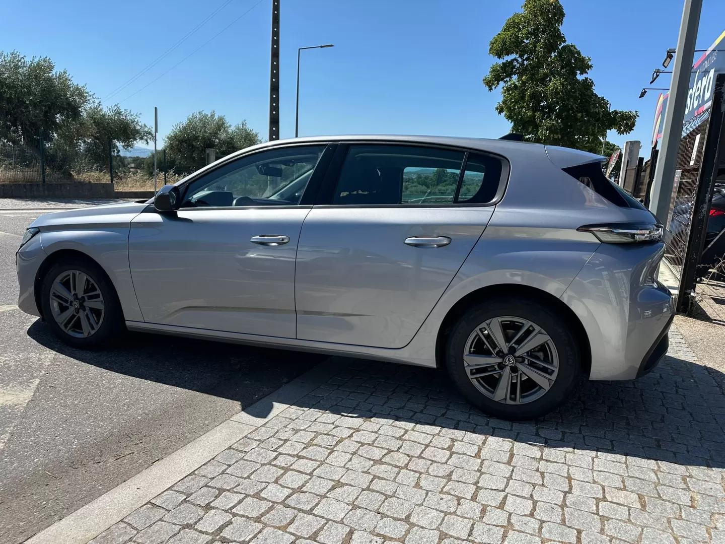 Peugeot 308 BlueHDI Active 1.5 - foto 3