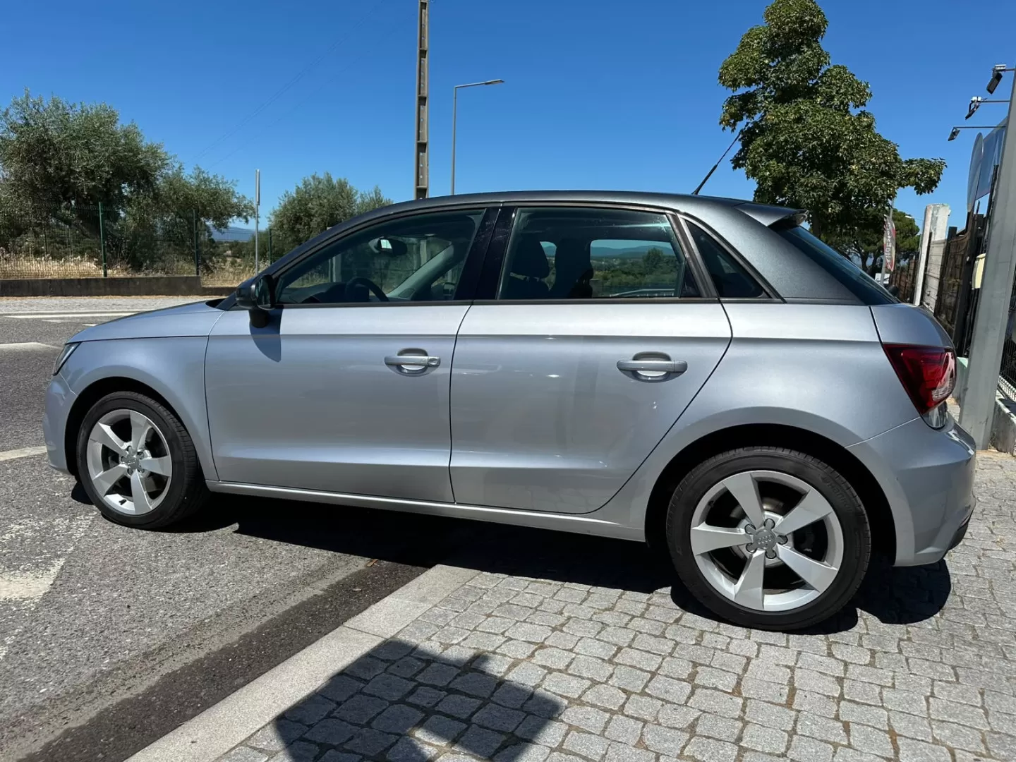 Audi A1 Sportback 1.6 TDI sport - foto 3
