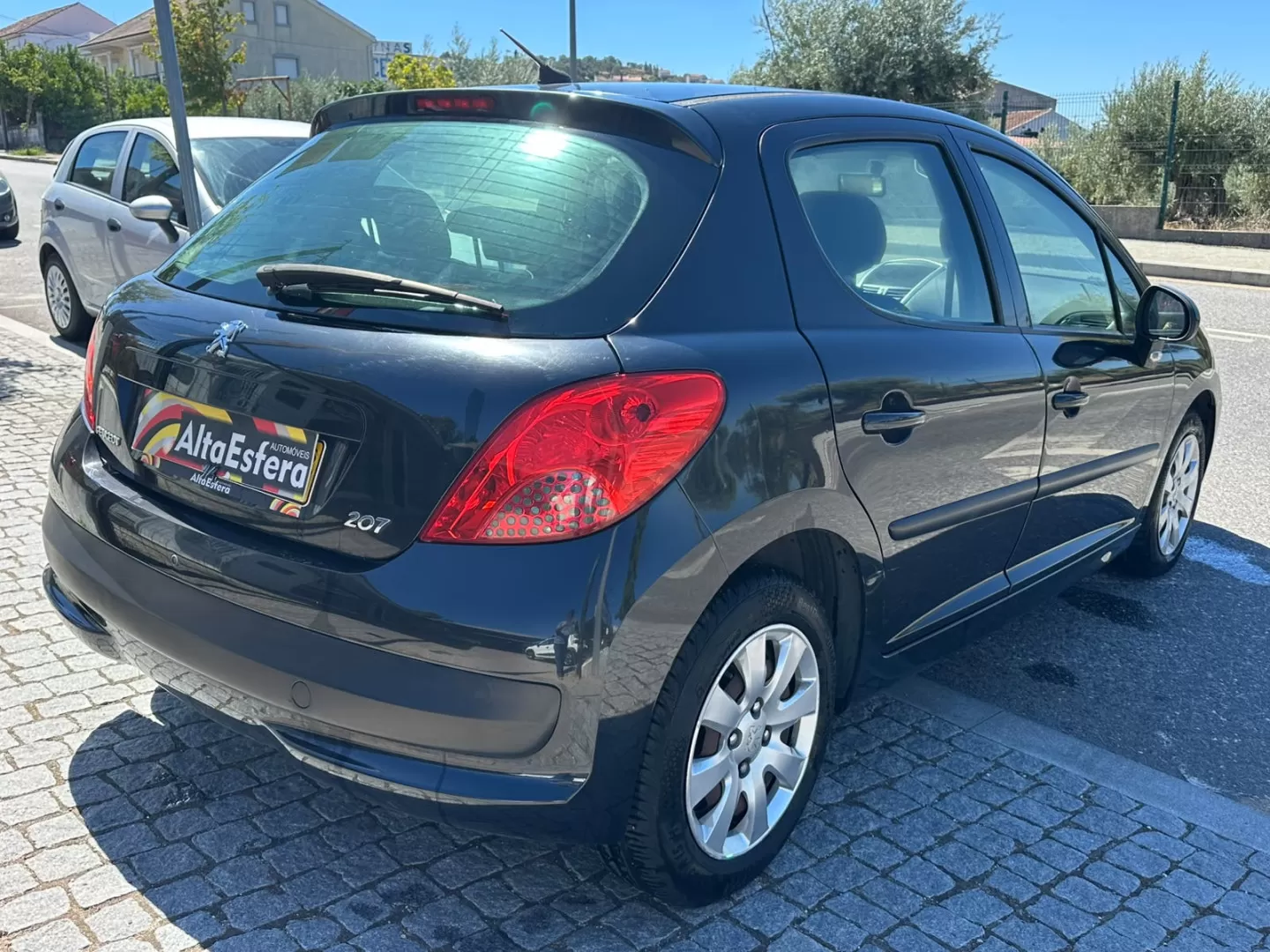 Peugeot 207 1.4 HDi Trendy - foto 6