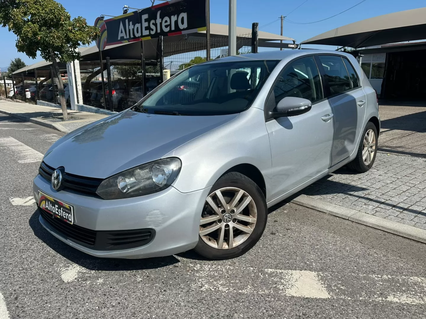 VW Golf