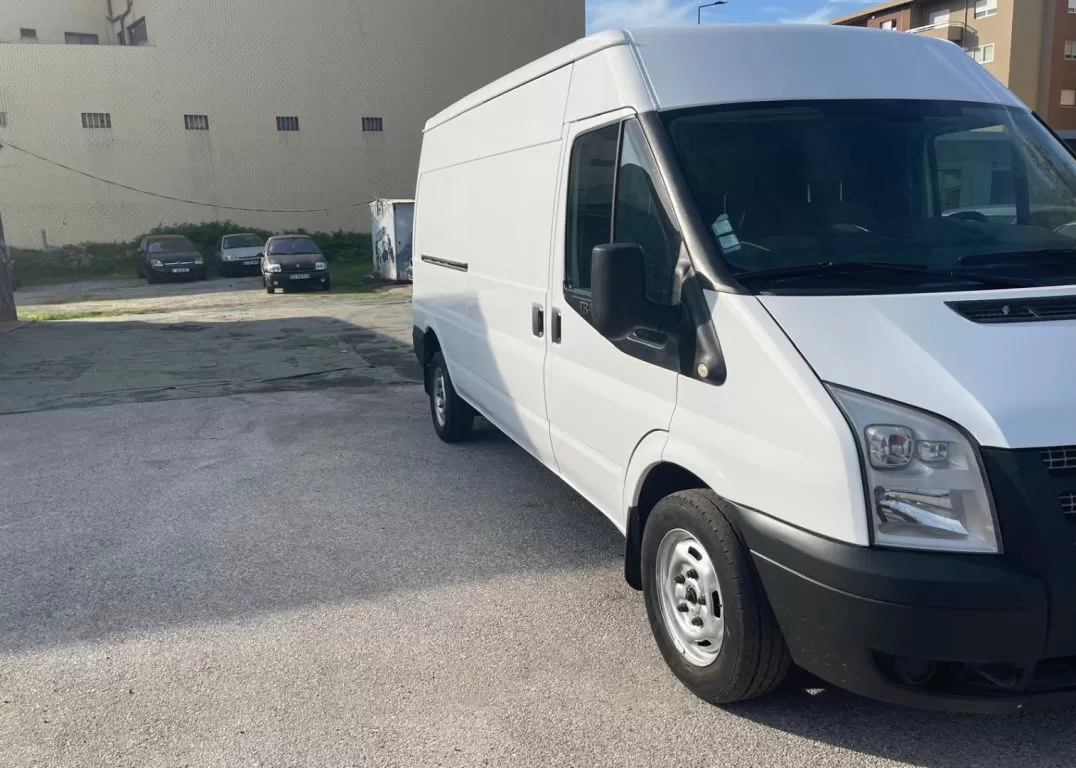 Ford  transit - foto 2