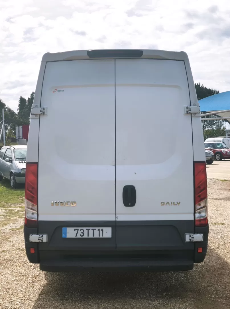 Iveco  Daily 2.3 35 S 140 Isotermica - foto 6