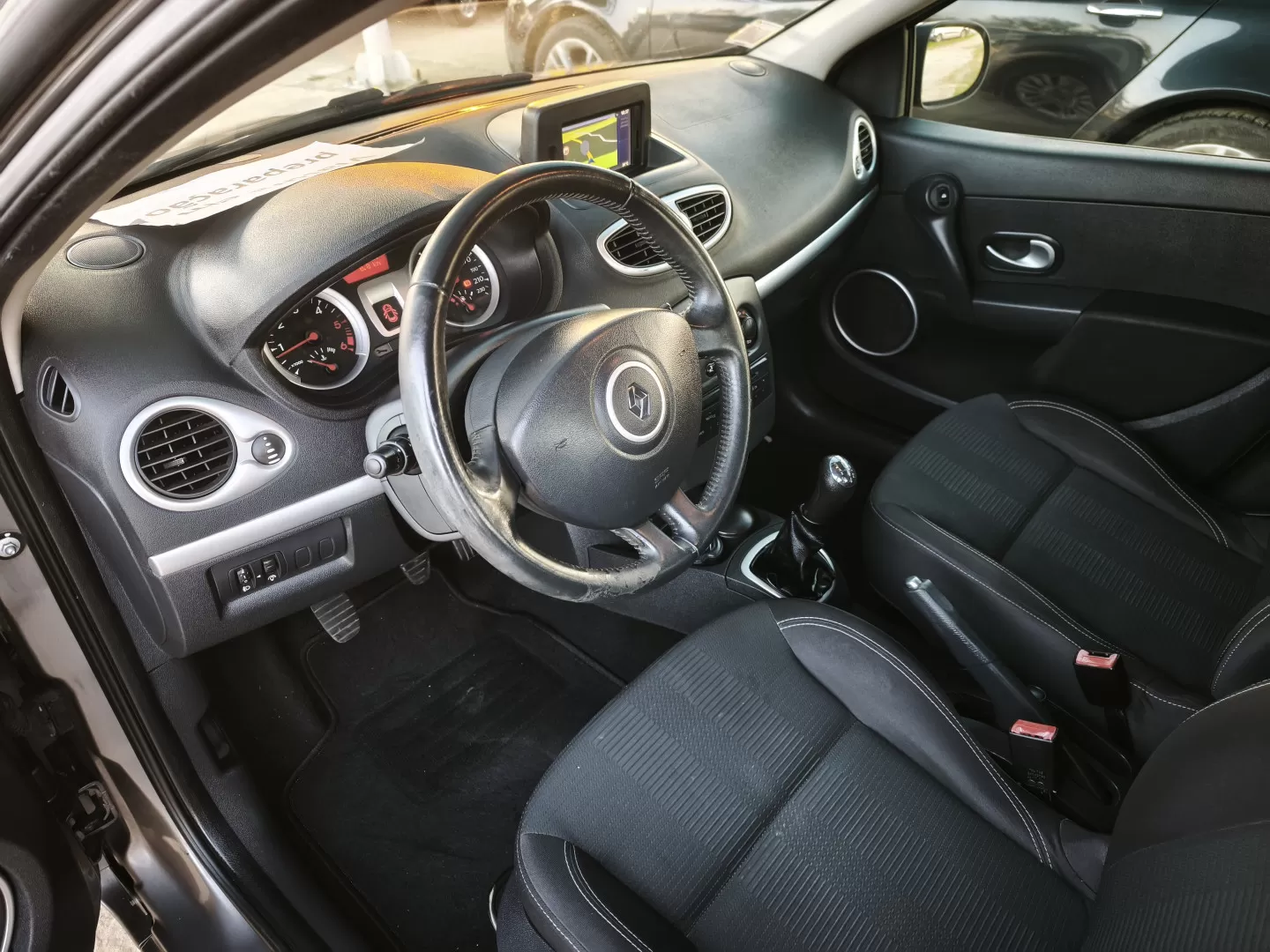 Renault Clio 1.5 dCi Dynamique - foto 7