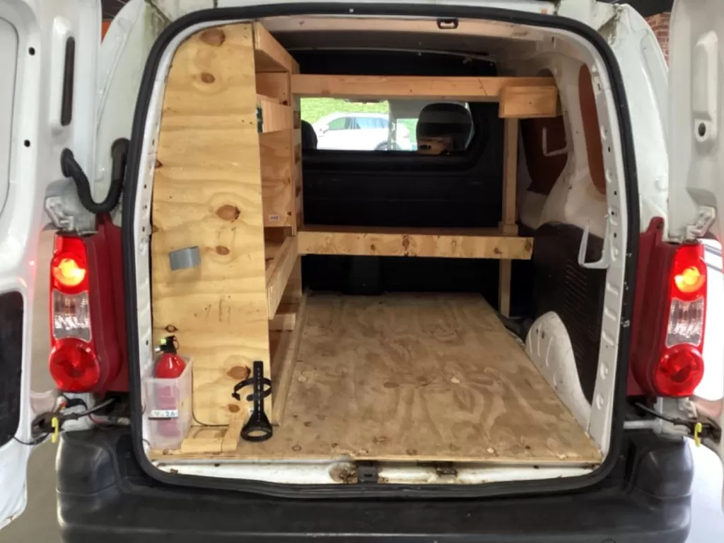 Citroën  Berlingo 1.6 E-Hdi L1 Cargo Box - foto 5