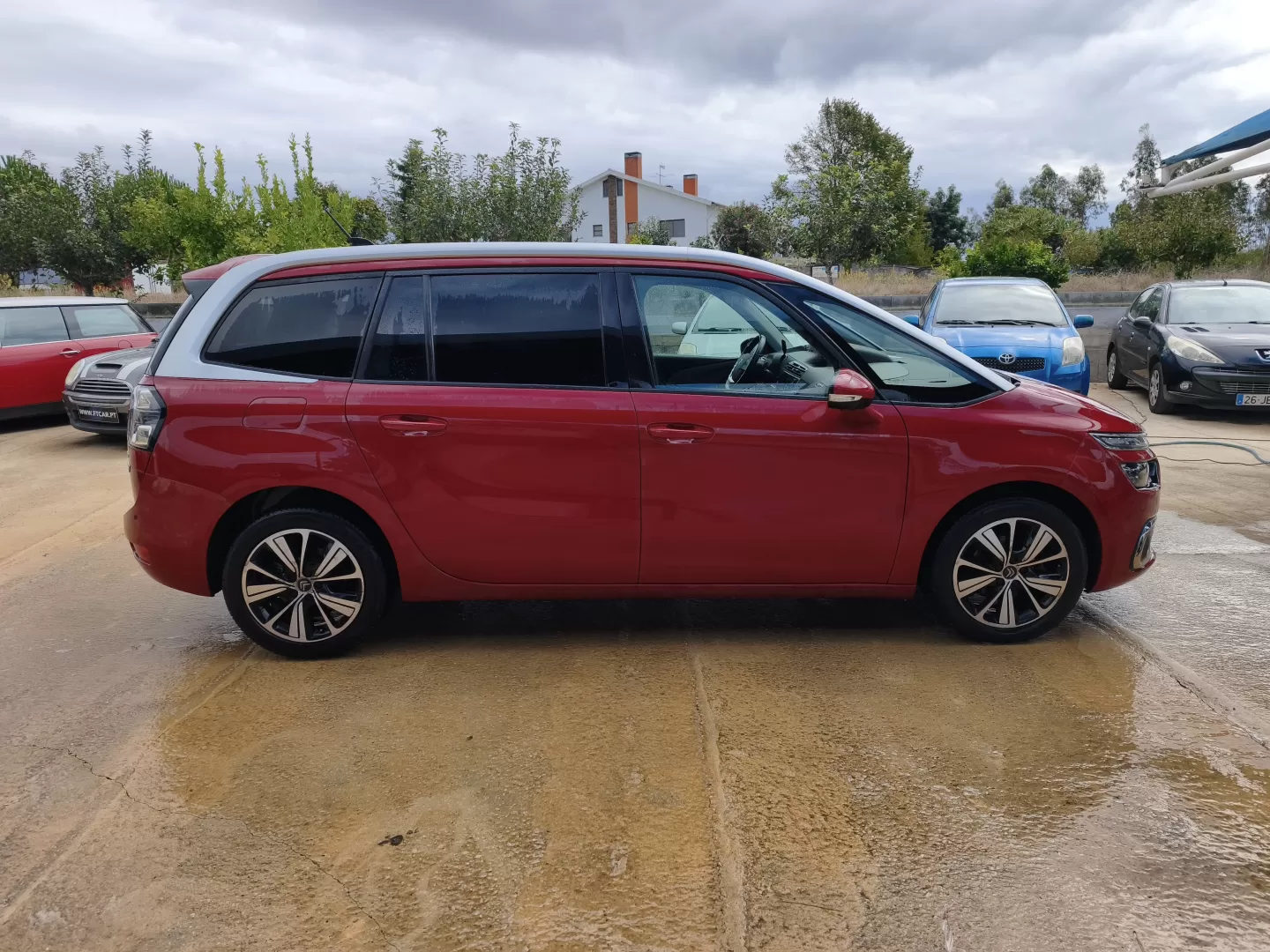 Citroën C4 spacetourer 1.6 e-HDI Exclusive Cx. Aut - foto 4