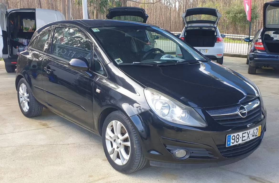 Opel  1.3 CDTI COSMO M6 - foto 3