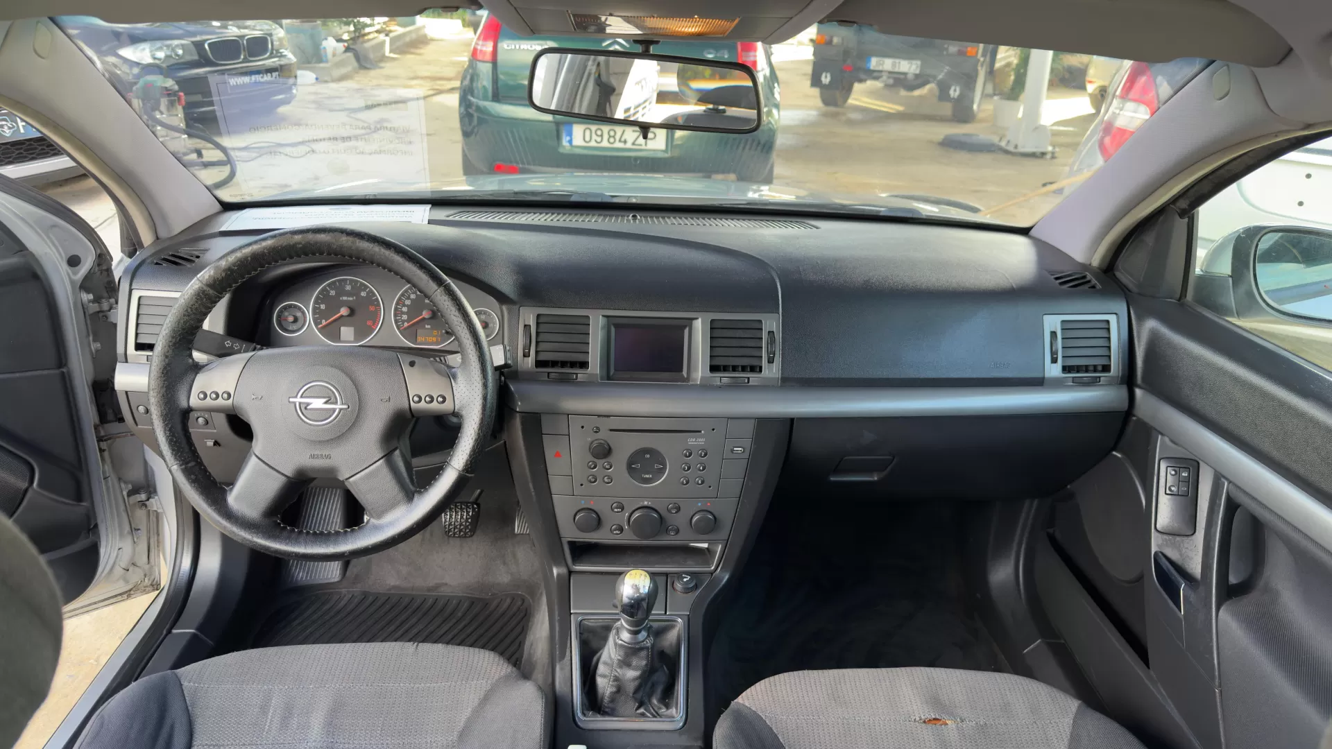 Opel Vectra Caravan 1.9 CDTi Executive - foto 5