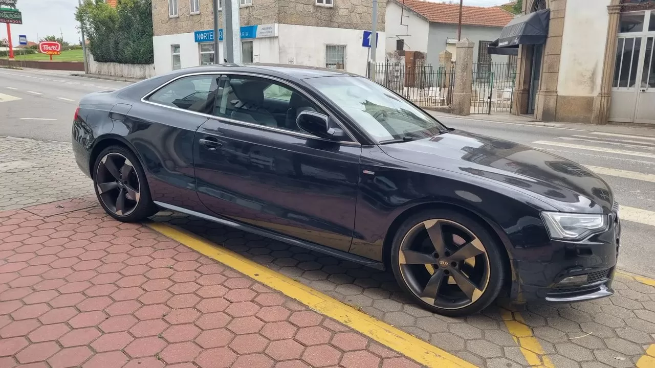 Audi A5 2.0 TDI S-line - foto 4