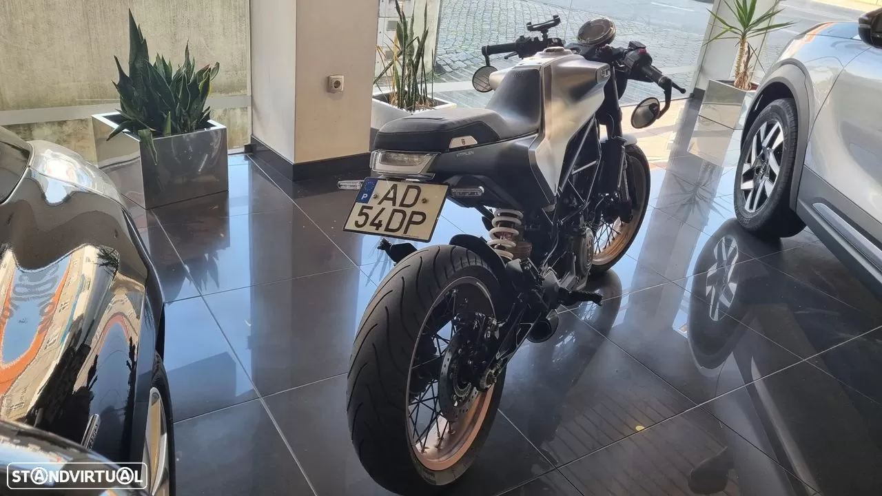 Husqvarna - foto 3
