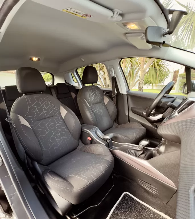 Peugeot 2008 1.2 PureTech Style - foto 5