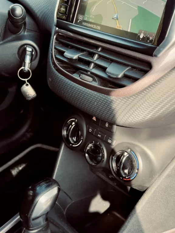 Peugeot 2008 1.2 PureTech Style - foto 7