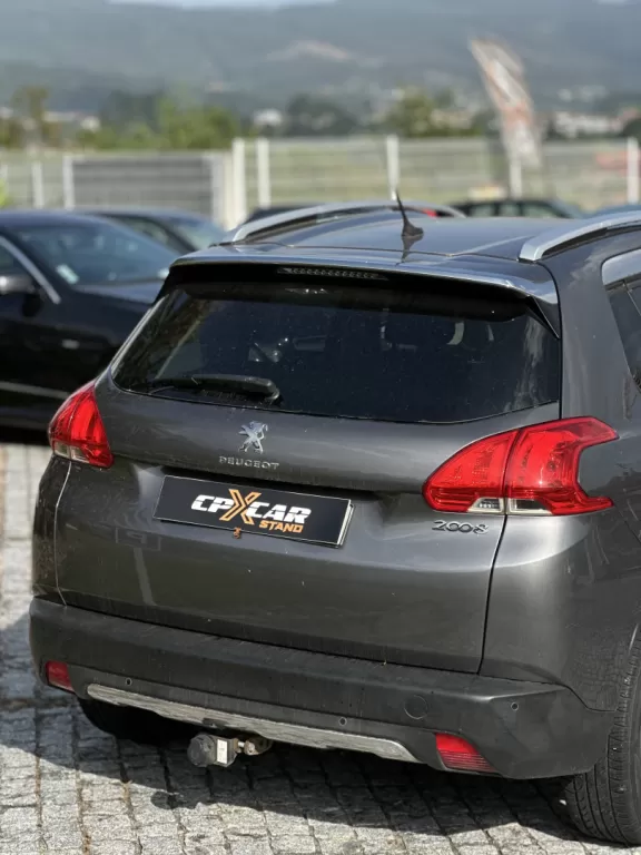 Peugeot 2008 1.2 PureTech Style - foto 8