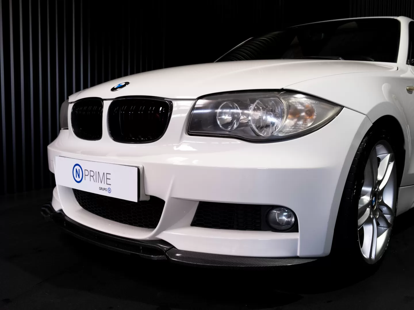 BMW 120 d Aut. Limited Edition Lifestyle c/ M Sport Pack - foto 5
