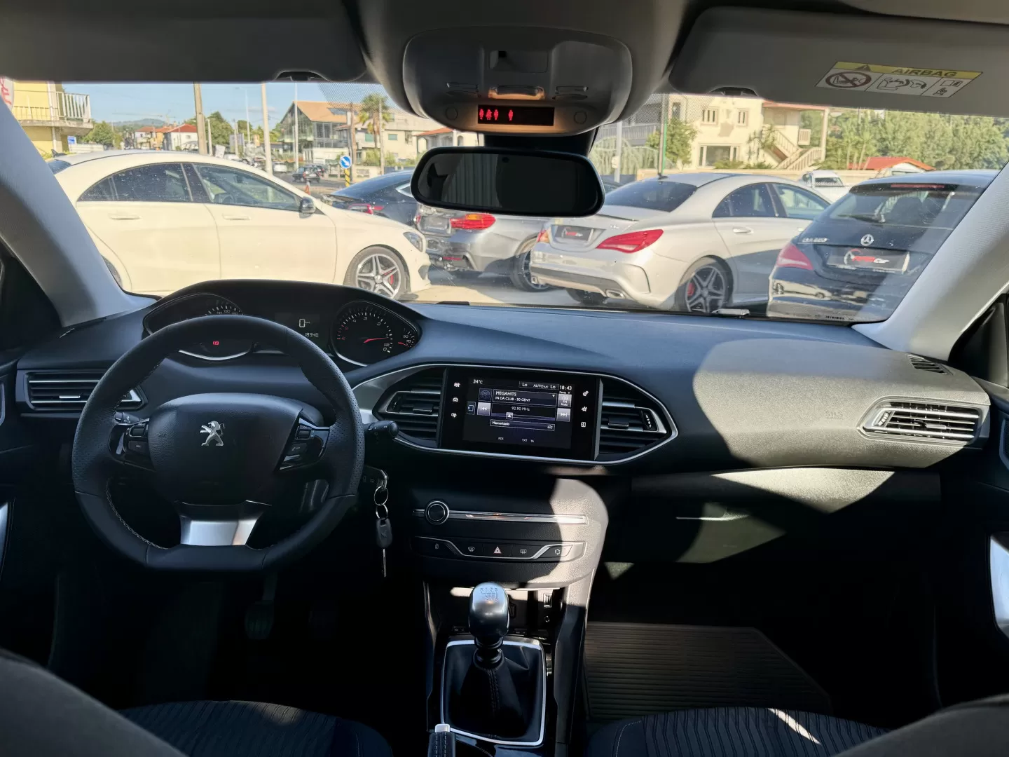 Peugeot 308 1.6 BlueHDi Allure - foto 4