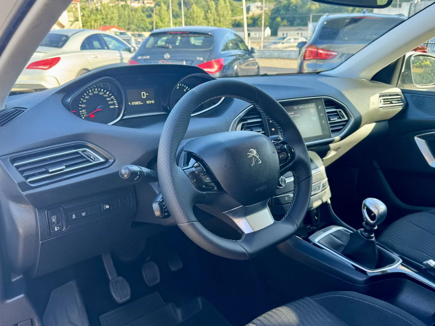 Peugeot 308 1.6 BlueHDi Allure - foto 6