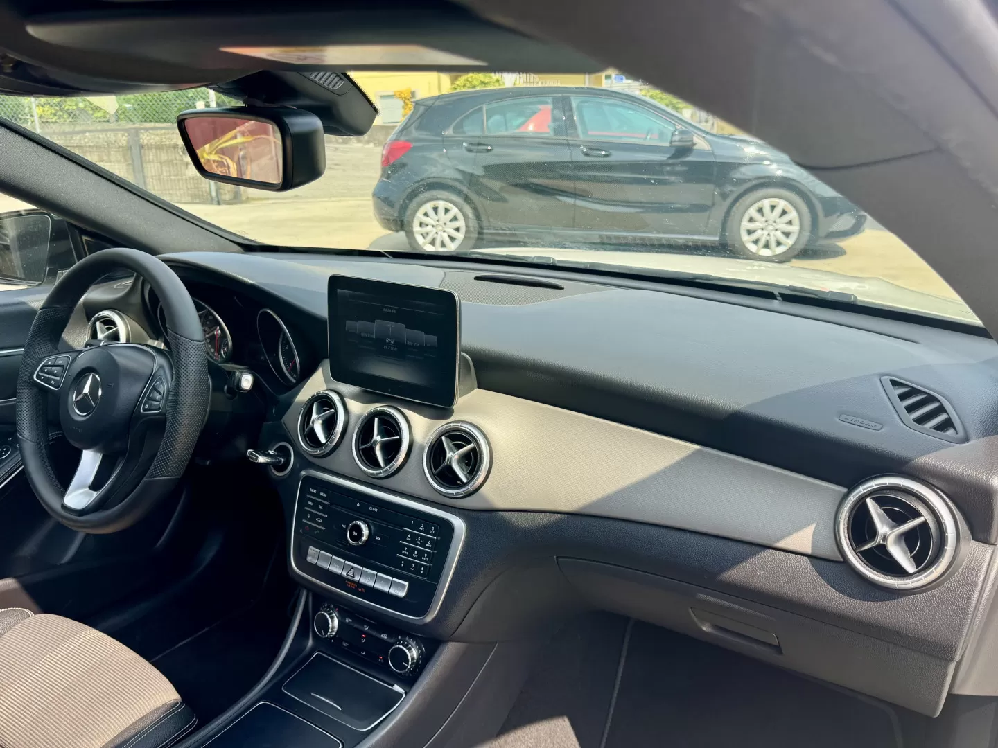 Mercedes-Benz CLA 200 d Shooting Brake Urban Aut. - foto 7