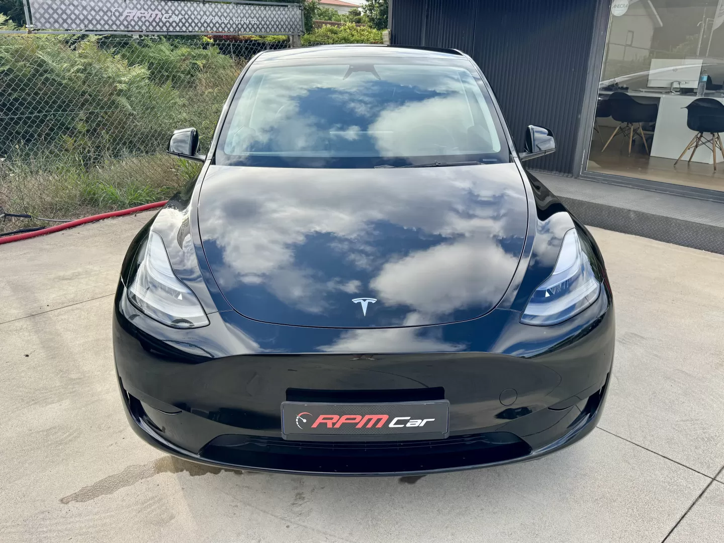 Tesla Model Y Long-Range RWD - foto 8