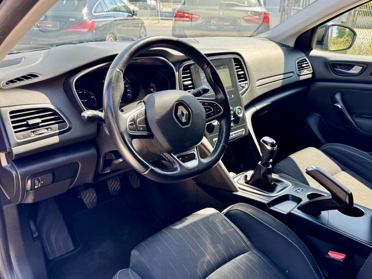 Renault Mégane Sport Tourer 1.5 Blue dCi Limited - foto 7