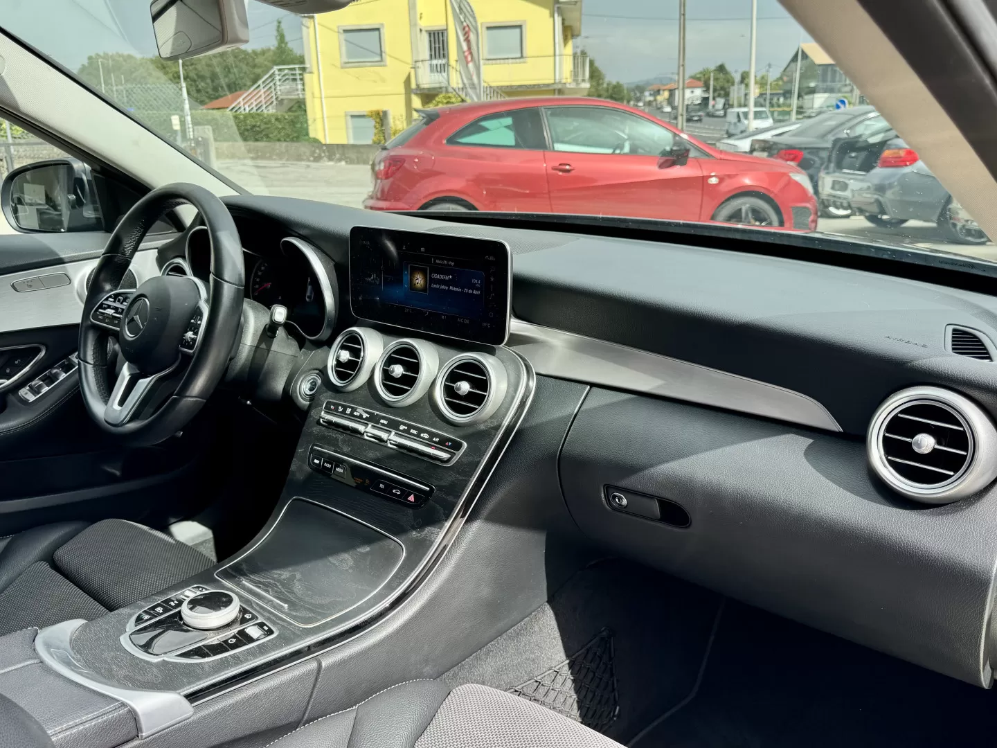 Mercedes-Benz C 200 d 9G-TRONIC AMG Line - foto 8