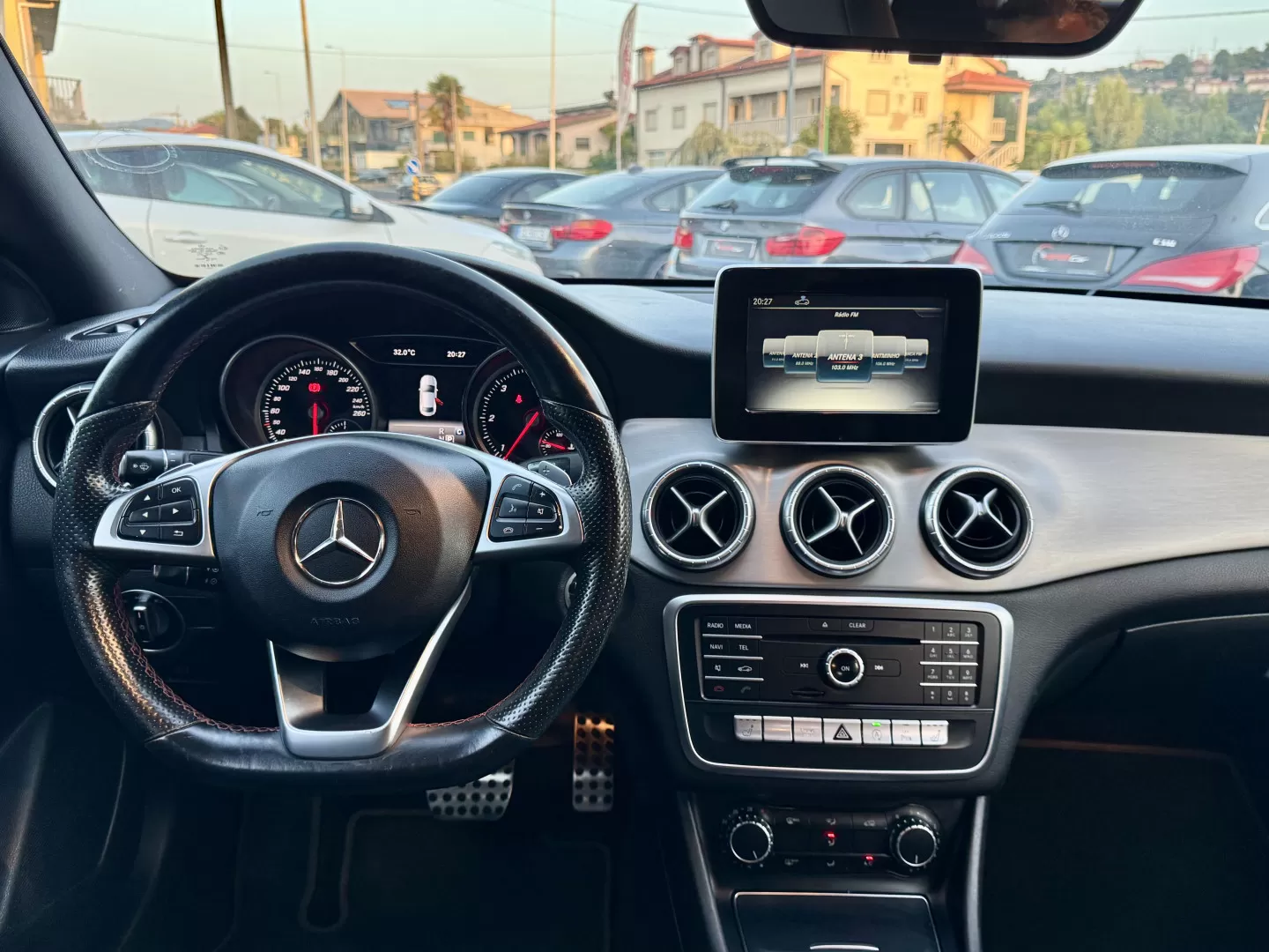 Mercedes-Benz CLA 200 d AMG Line Aut. - foto 6