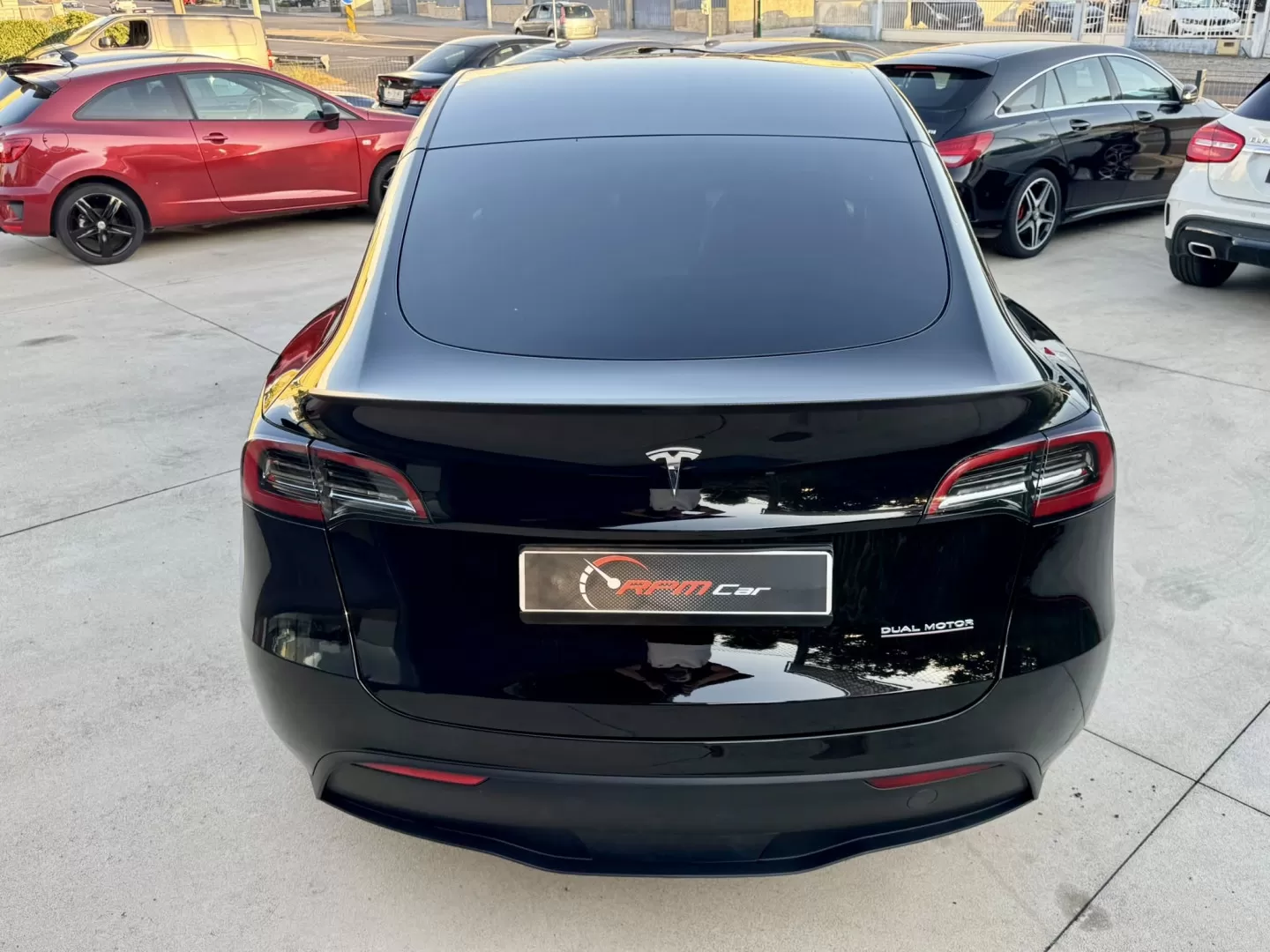Tesla Model Y Performance Dual Motor AWD - foto 8