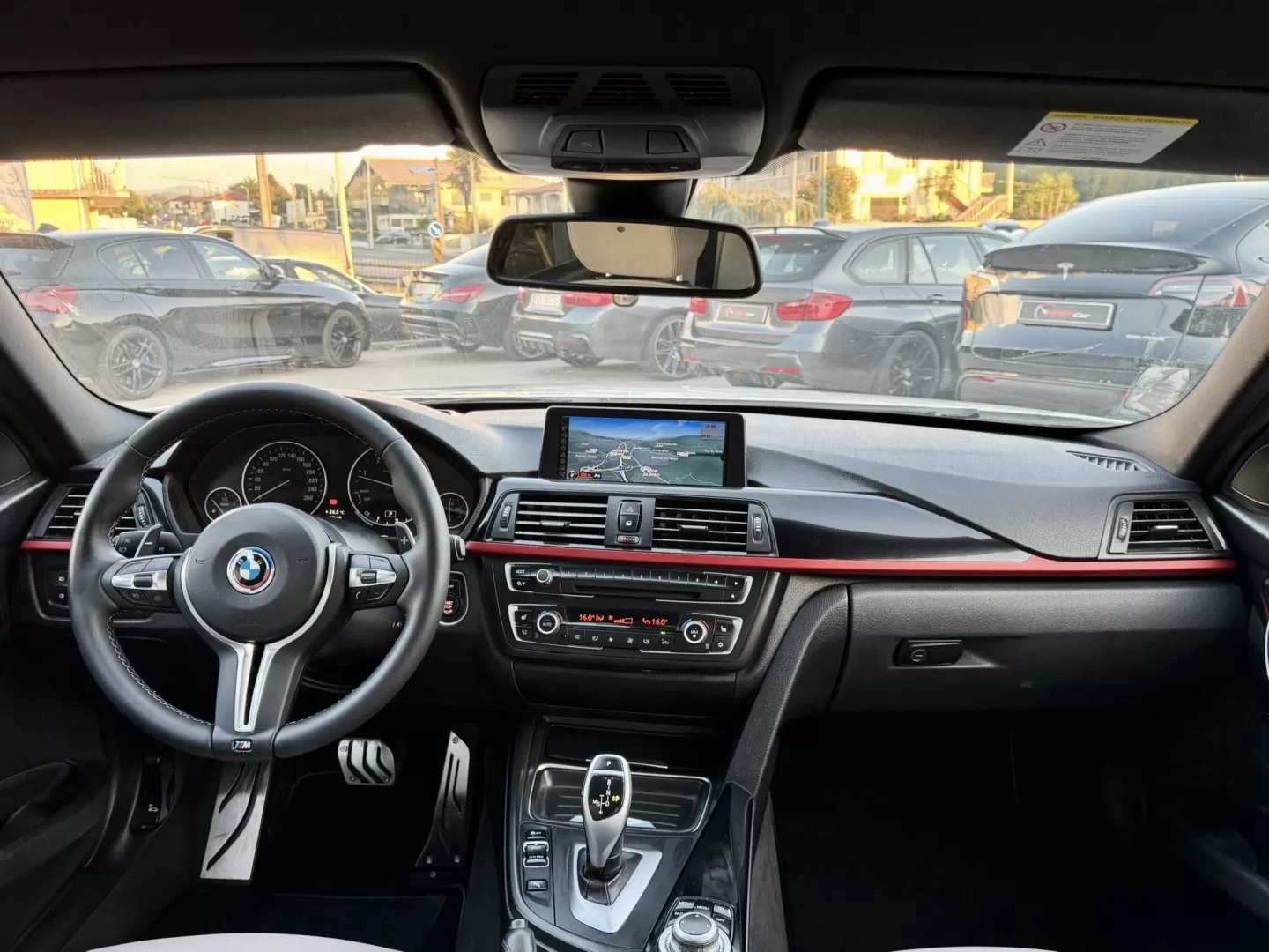 BMW 320 d Auto Pack M - foto 6