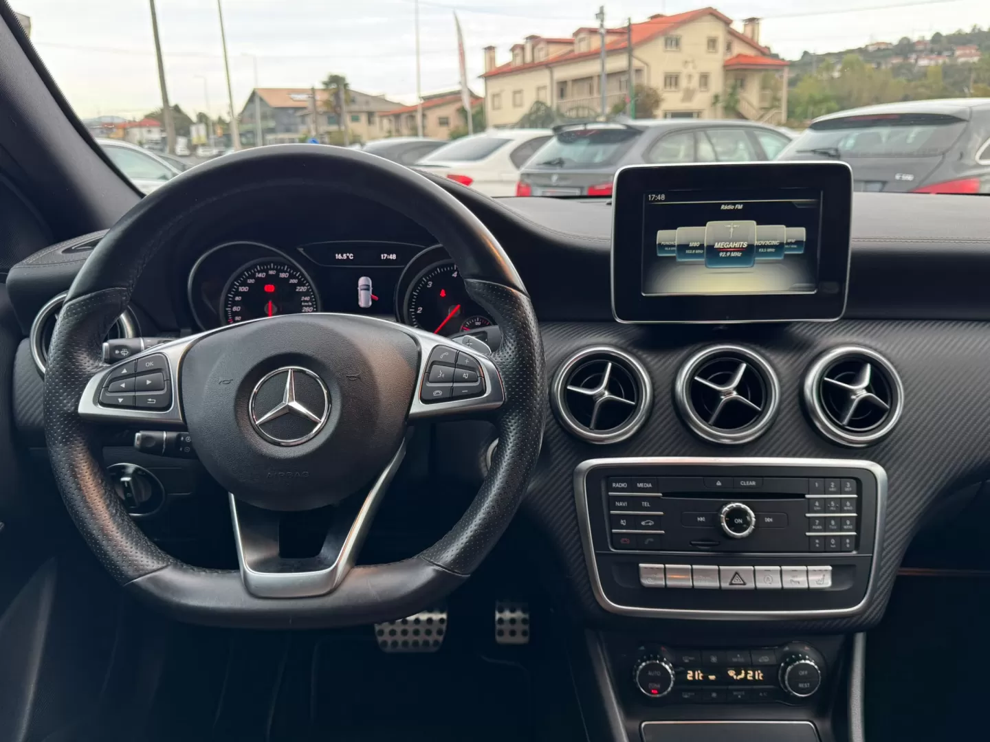 Mercedes-Benz A 180 d AMG Line Aut. - foto 5
