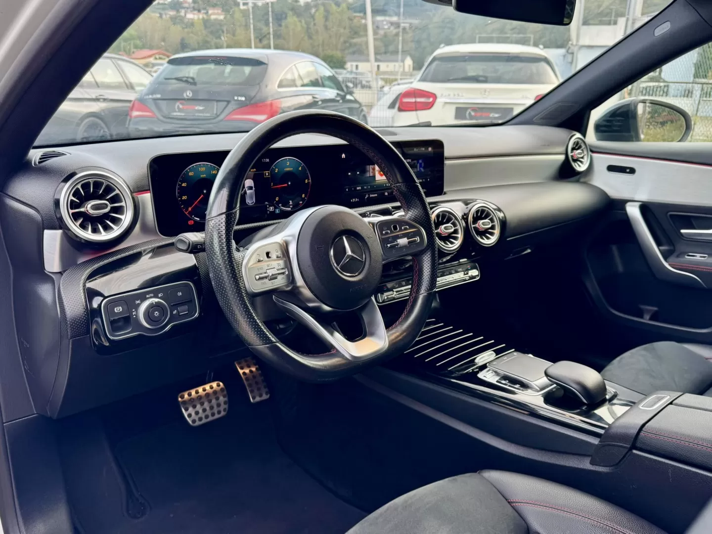 Mercedes-Benz A 180 d AMG Line Aut. - foto 5