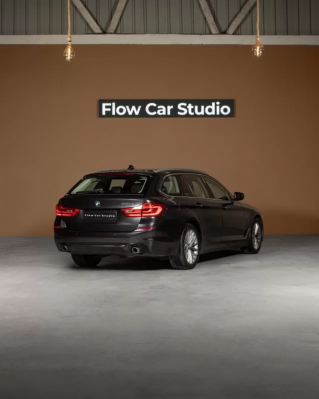 BMW 525 d Line Luxury Auto - foto 2