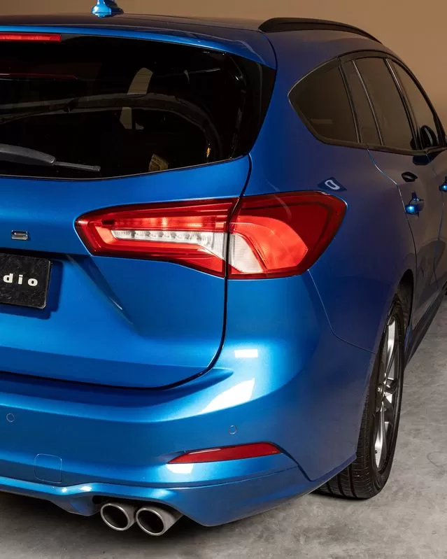 Ford Focus SW 1.0 EcoBoost ST-Line - foto 6